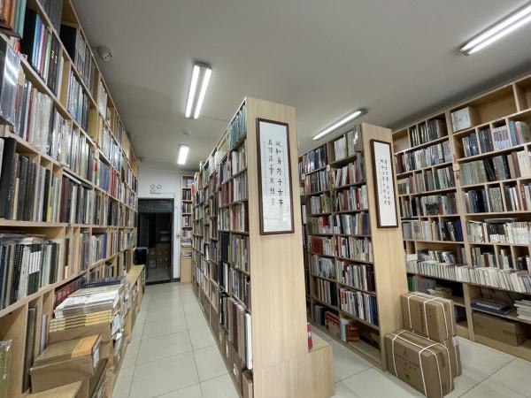 10年了，這家“冷門”考古書店為什麼能活下來