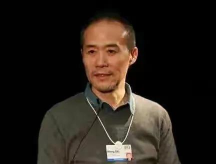 地產大亨王石：為什麼要拋妻棄子，娶小他30歲的田樸珺為妻