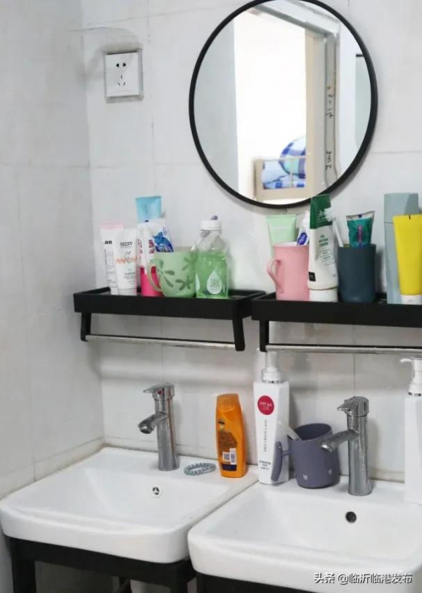 “沉浸式”體驗臨港產業學院 “沉浸式”體驗臨港產業學院