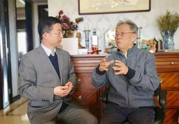 86歲的王蒙:在髮妻追悼會上,像個孩子一樣失聲痛哭 86歲的王蒙:在髮妻追悼會上,像個孩子一樣失聲痛哭