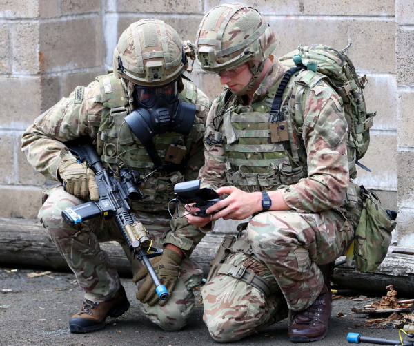 美軍丟人了,演習中被英軍打得狼狽不堪,只能叫停,英軍大呼勝利 美軍丟人了,演習中被英軍打得狼狽不堪,只能叫停,英軍大呼勝利