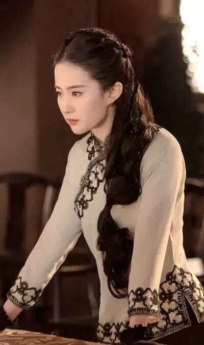 劉亦菲，長的仙氣就是任性