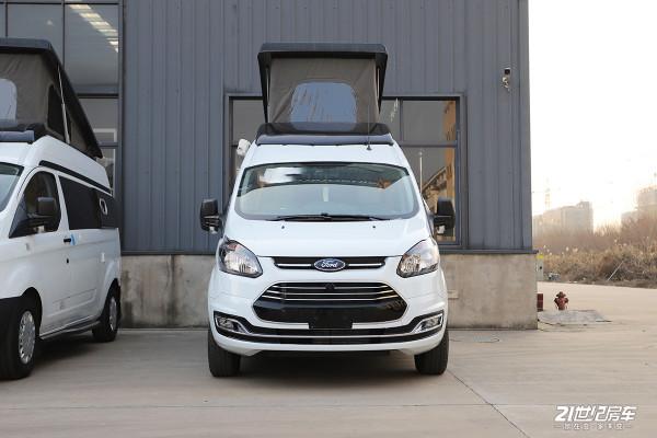 這幾款福特房車帶升頂功能，獨立衛浴和大水電配置，比寶馬3便宜