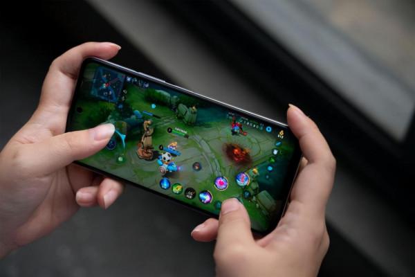 安卓中端機,效能差個三五萬,體驗能差多少? 安卓中端機,效能差個三五萬,體驗能差多少?