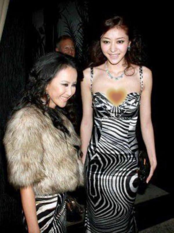 明星撞衫有多尷尬？要麼是神仙打架修羅場，要麼成買家秀和賣家秀