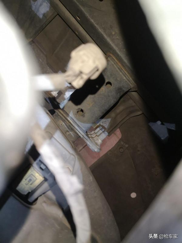 開了30多萬公里的豐田普拉多還能賣20萬！它還能不能戰？