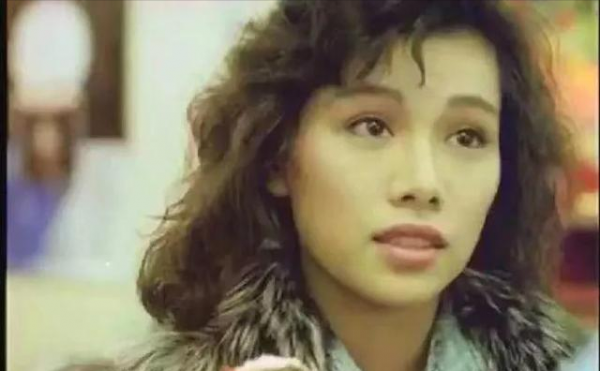 起底李靚蕾媽媽，南僑集團會長紅粉知己