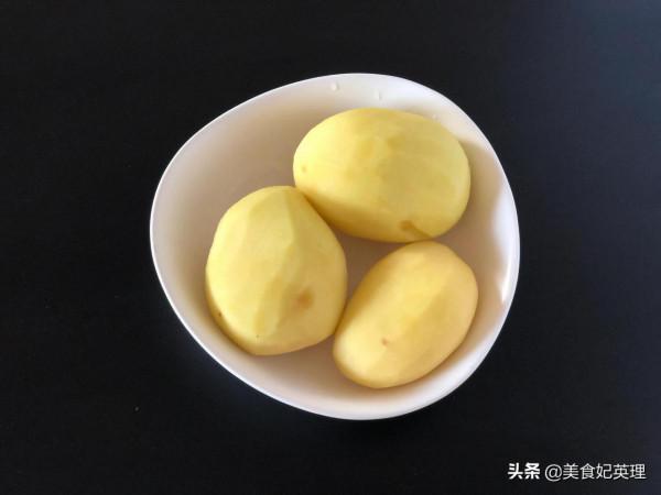 兒子最愛吃這個麥當勞一盒二十多,在家2個土豆做一盤!外脆裡糯 兒子最愛吃這個麥當勞一盒二十多,在家2個土豆做一盤!外脆裡糯