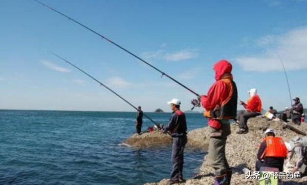 冬季釣魚可別到了就著急下竿，學會這套法則，多冷都能釣到大板鯽