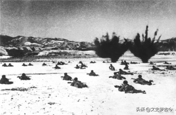 1987年，張萬年主政廣州軍區，他的搭檔是誰？四野出身的戰鬥英雄