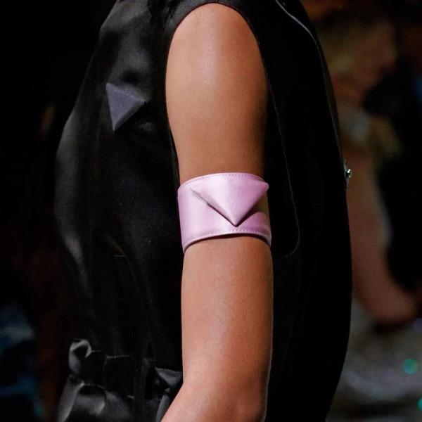 RR · TRENDS|時裝週看珠寶:流行密碼正當時 RR · TRENDS|時裝週看珠寶:流行密碼正當時