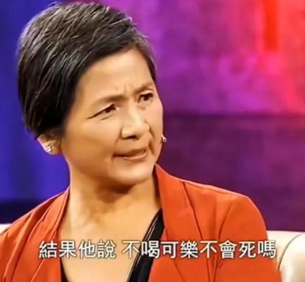 嫁入豪門，懷孕8次流產4次後淨身出戶，一代打星鄭佩佩的心酸往事