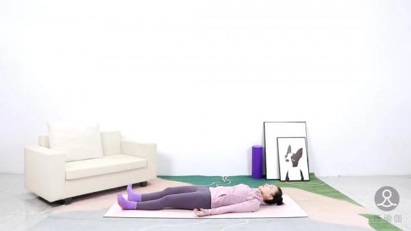 沈月這是整了嗎，怎麼突然美成關曉彤了