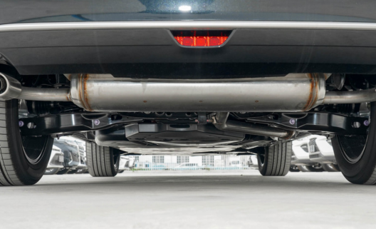 百公里加速5.9秒，一箱油能跑1152公里，威蘭達高效能版到店實拍