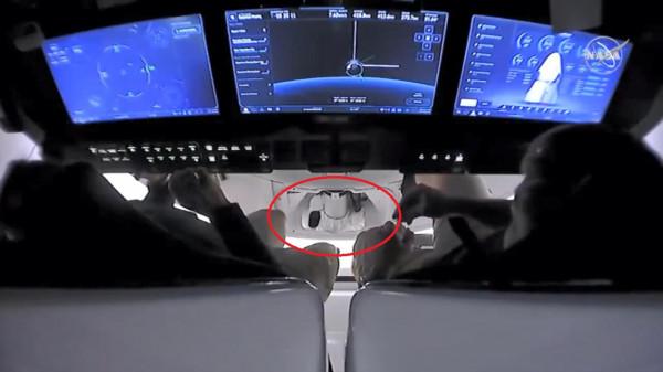 龍飛船內部是啥樣的？別人花2.2億美元才能體驗，我們免費進去看