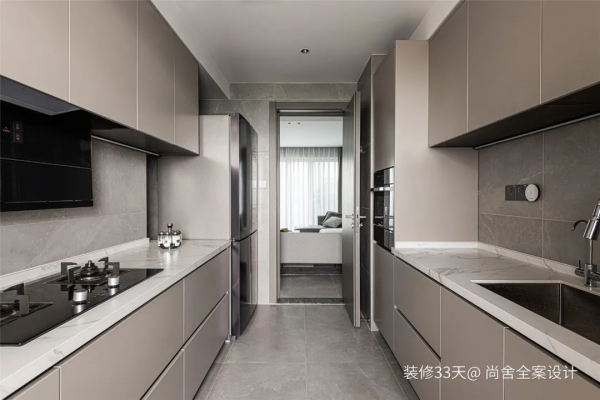 現代簡約質感大平層三口之家