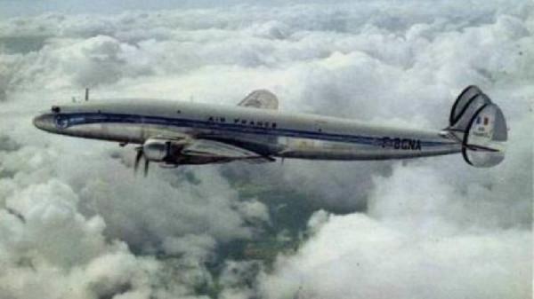 1955年,周總理專機被炸,明知兇手是誰,為何無法將其逮捕? 1955年,周總理專機被炸,明知兇手是誰,為何無法將其逮捕?