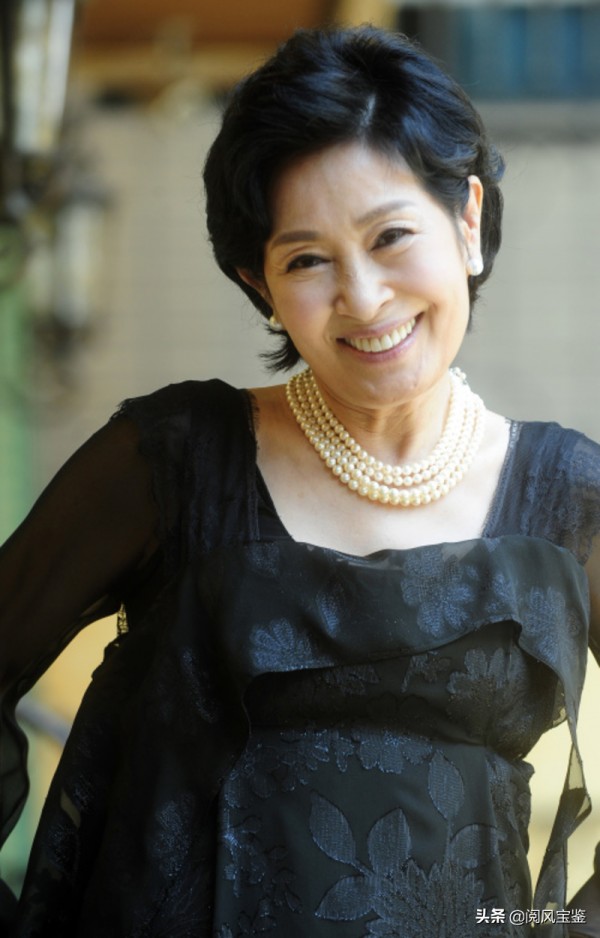 梨花女大肄業嫁人，金惠子卻成“國民媽媽”，演技大獎隨手就來