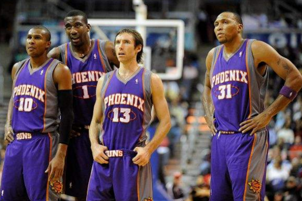 小前鋒x2，無限搖擺