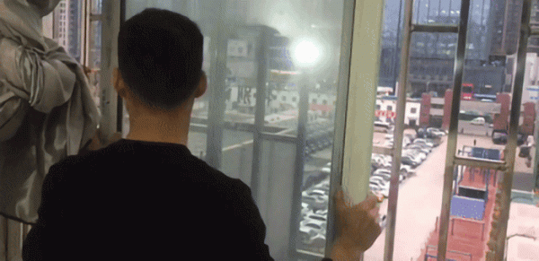 生活維修：推拉門窗使用時間久，阻力太大，推拉不動，如何解決