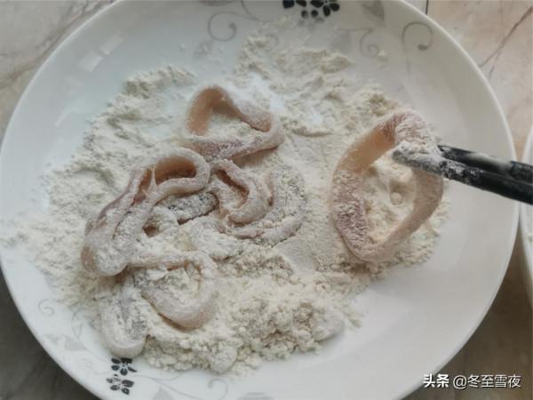 魷魚別總炒著吃,教你新做法,外酥裡鮮嫩,端上桌,小朋友搶著吃 魷魚別總炒著吃,教你新做法,外酥裡鮮嫩,端上桌,小朋友搶著吃