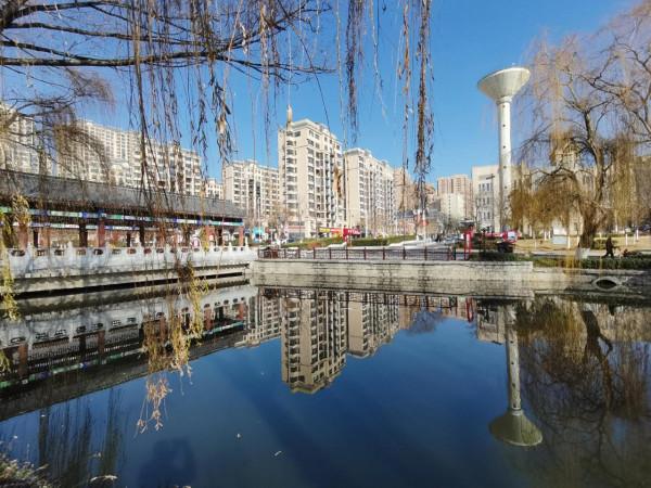 進九第一天 泮河倒影美 進九第一天 泮河倒影美