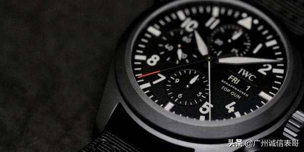 解讀IWC飛行員：獨特的材質