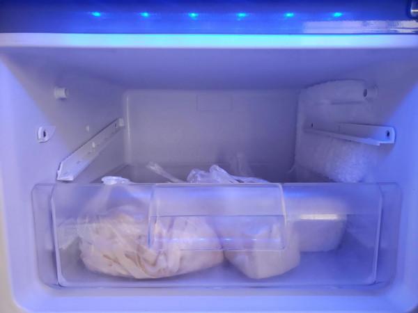 求新飛冰箱冷藏室滑道支架 求新飛冰箱冷藏室滑道支架