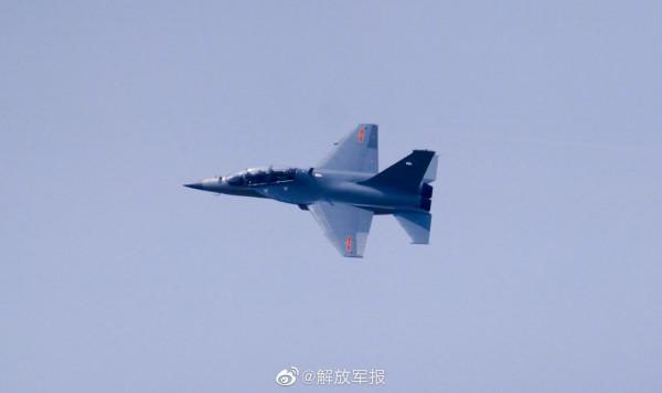 教-10，​帥得​不止一點點