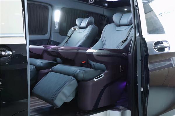 新款鉑馳維努斯系列黑金款七座商務車,義大利設計師聯合打造 新款鉑馳維努斯系列黑金款七座商務車,義大利設計師聯合打造