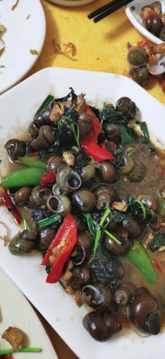 中秋節吃田螺的由來和寓意 中秋節吃田螺的由來和寓意