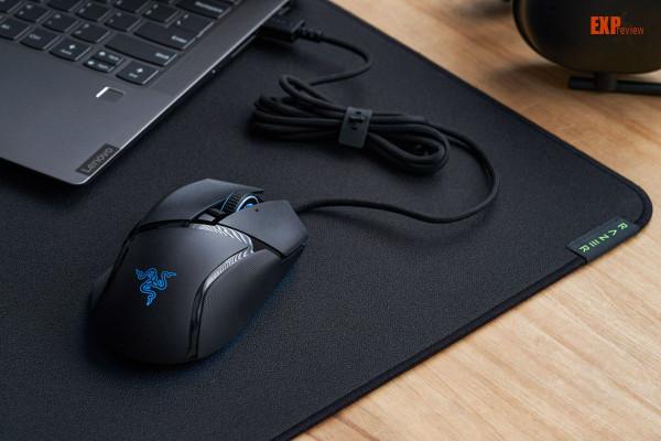 雷蛇巴塞利斯蛇V3遊戲滑鼠體驗：產品小改動，感受大不同