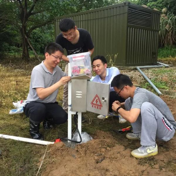 科幻大片？！人工引雷，是如何做到的？