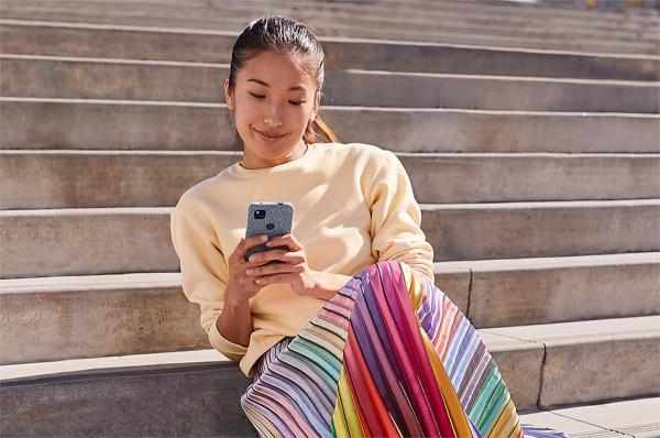 單手操作仍是最愛！蘋果、安卓、國產小屏手機大比拼，最心儀哪款