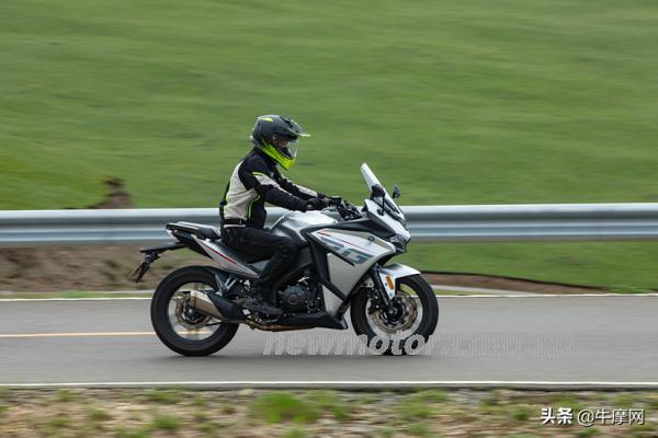 跑得遠還舒適的休旅摩托車,RG3川西小長途歸來 跑得遠還舒適的休旅摩托車,RG3川西小長途歸來