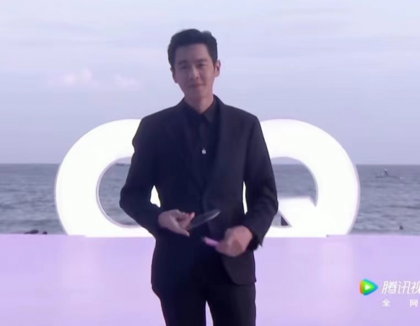 這屆紅毯熱鬧了!新仇舊愛齊聚,何穗槓上baby,鄧倫難忘金晨? 這屆紅毯熱鬧了!新仇舊愛齊聚,何穗槓上baby,鄧倫難忘金晨?