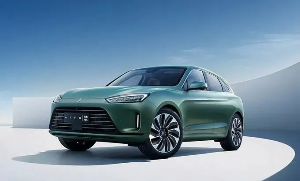 新能源汽車免稅政策有望第三次延長；日產停止研發新型內燃機