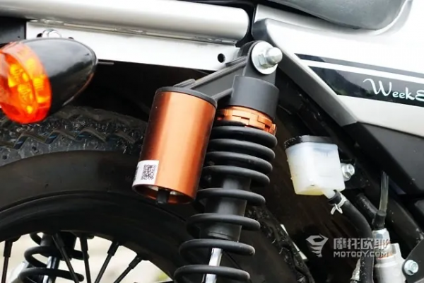 試駕報告：宗申WEEK8，萬元內配備靈魂啟動杆的輕派復古車