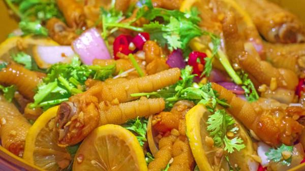 12道家常菜的做法，6熱菜，4冷盤，2湯，簡單易學，適合上班族