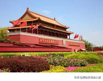 天安門廣場景區特色？到天安門廣場如何遊玩？