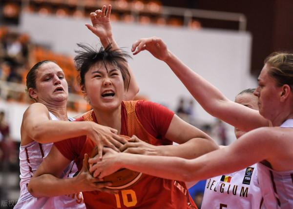 什麼情況？法國女籃負於奈及利亞，中國女籃對法國加油