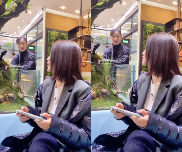 45歲李小冉片場打遊戲!穿羽絨服塗紅唇狀態好,多次讓女演員閉嘴 45歲李小冉片場打遊戲!穿羽絨服塗紅唇狀態好,多次讓女演員閉嘴