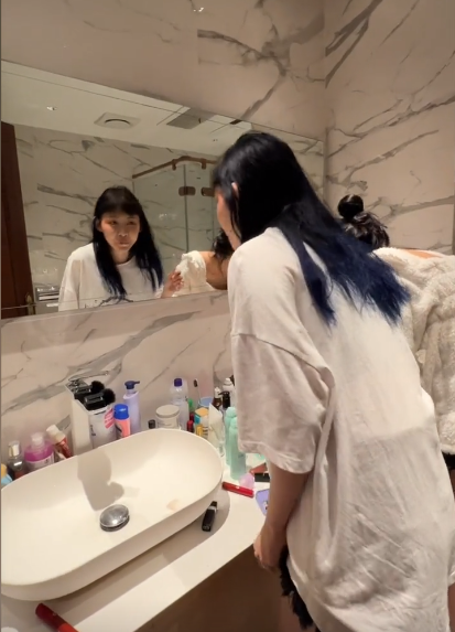 網紅陳意禮租住豪宅曝光，月租五千元帶電梯，和痞幼同素顏有差距