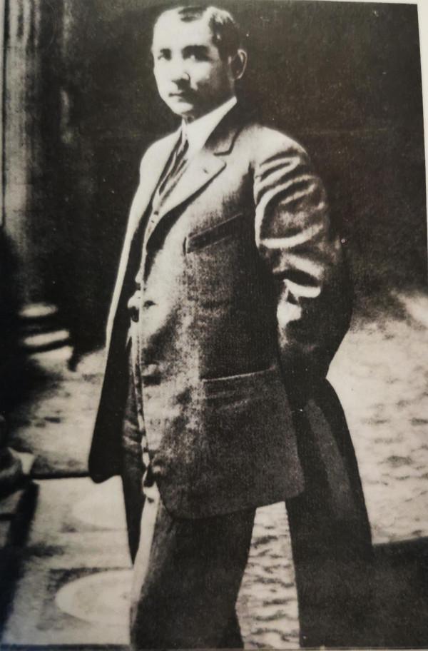 盧慕貞：與孫中山體面離婚後，定居澳門，夫死寫文悼念，86歲辭世