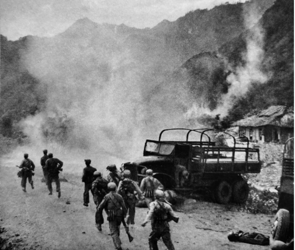 美軍王牌遭遇旋風部隊:只恨爹孃少生兩條腿 美軍王牌遭遇旋風部隊:只恨爹孃少生兩條腿