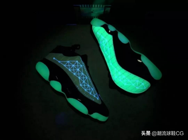 雙十一值得入手的高顏值球鞋,最便宜才幾百元 雙十一值得入手的高顏值球鞋,最便宜才幾百元