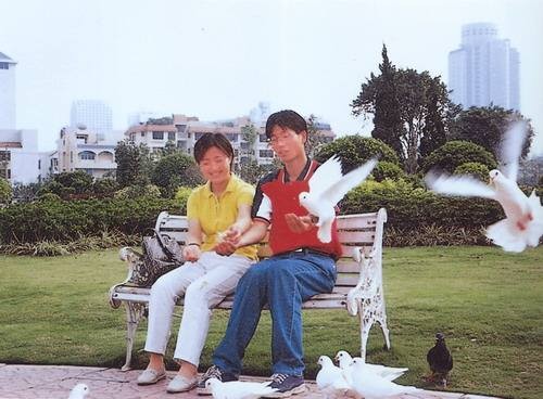 1999年轟炸我國南斯拉夫大使館,3名記者遇難,其家屬是何反應? 1999年轟炸我國南斯拉夫大使館,3名記者遇難,其家屬是何反應?