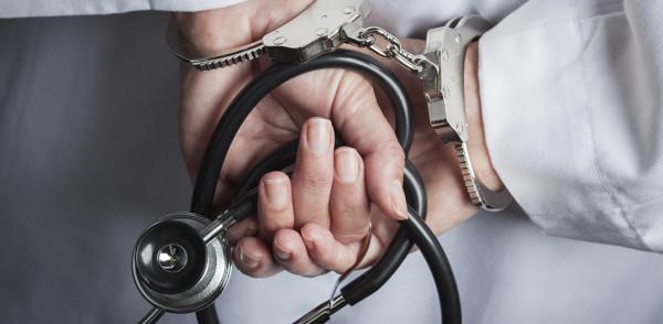 美食也能犯罪？盤點那些和食物有關的國外刑事案件