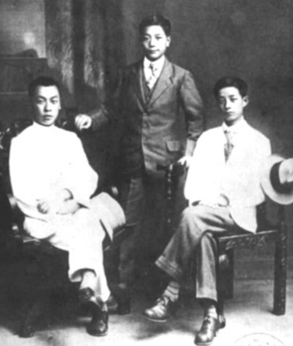 國民黨懸賞陳毅人頭，獎金從五萬降到二百，陳毅大怒質問對方軍官