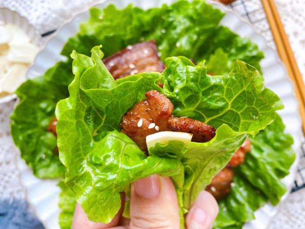 烤肉最簡單的做法,2步搞定,鮮香入味,外焦裡嫩,15元吃到撐 烤肉最簡單的做法,2步搞定,鮮香入味,外焦裡嫩,15元吃到撐